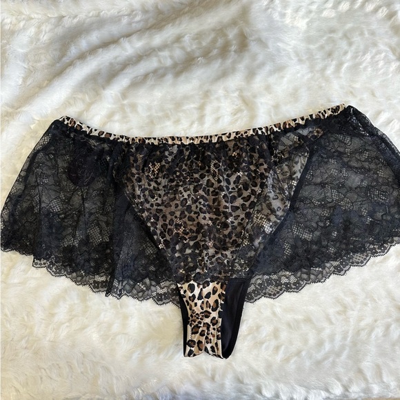 Cacique Plus Size Sexy Lace Skirted Thong Panty Leopard Print Size 22-24 NWT - Picture 3 of 8
